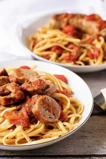 Italian Sausage and Tomato Linguine – Berly's Kitchen