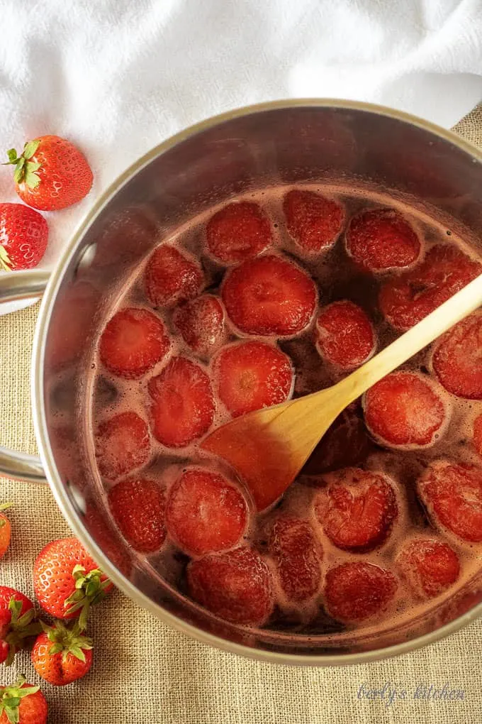 The top-down photo of the cooked strawberry sauce just before it's blended.