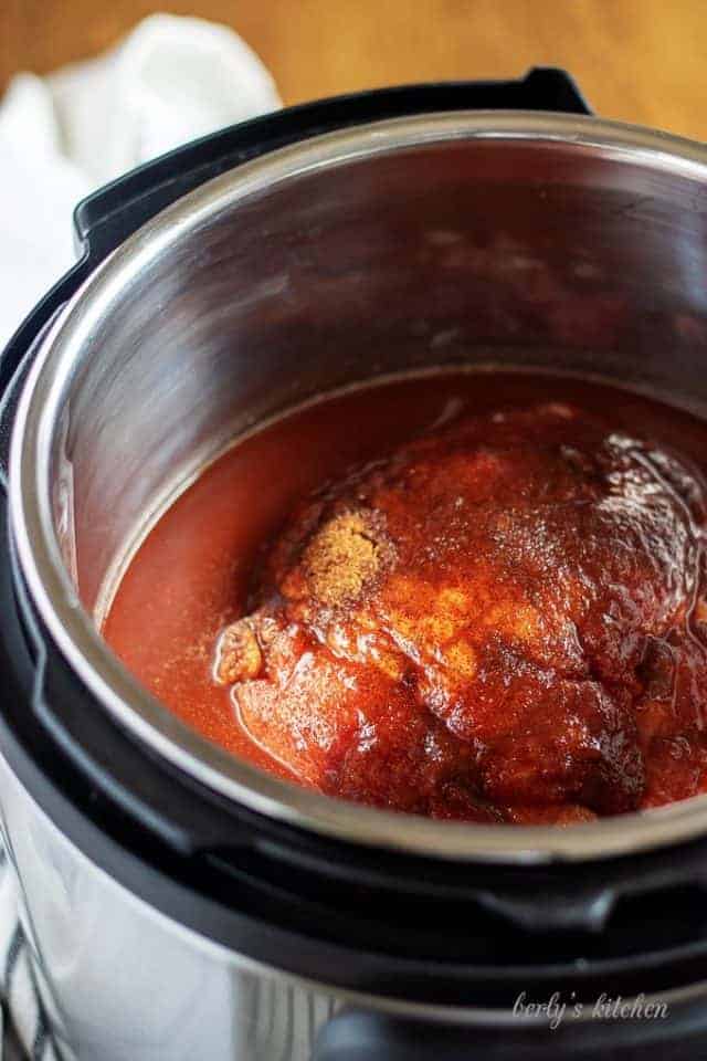 Instant Pot Pulled Pork With Homemade BBQ Sauce