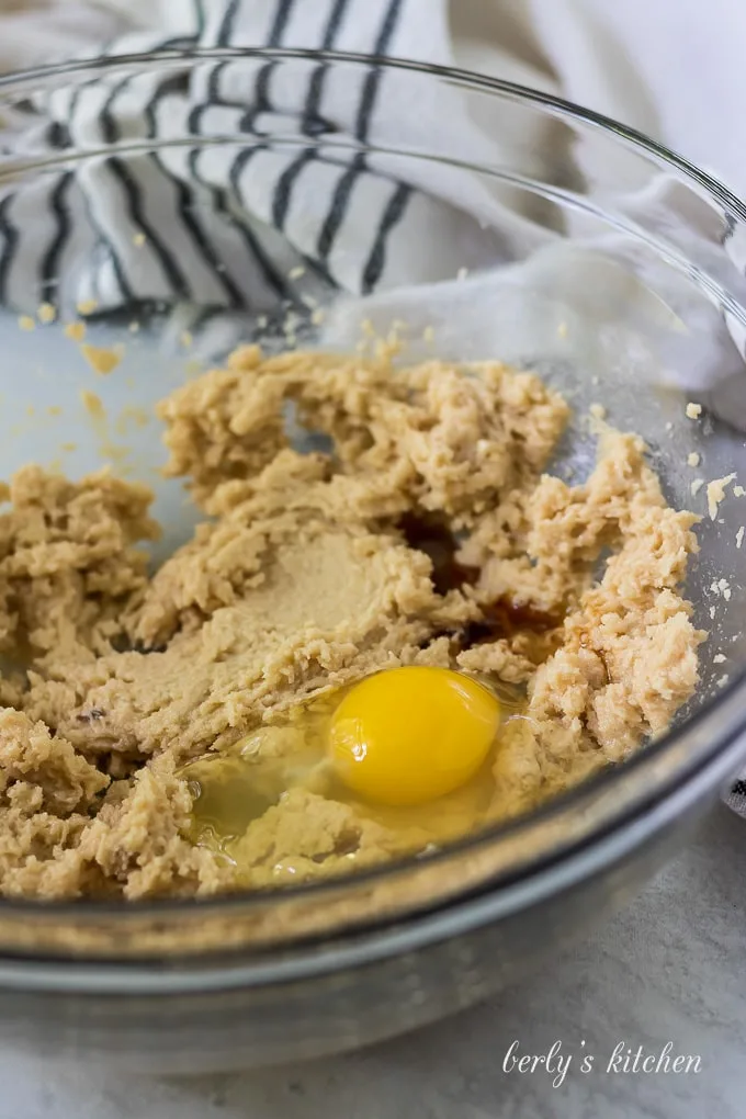 Egg and vanilla have been added to the butter and sugar mixture.