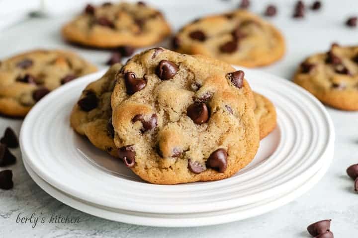 Easy Chocolate Chip Cookies