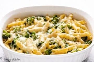 Broccoli Cheese Pasta Bake | Berly's Kitchen