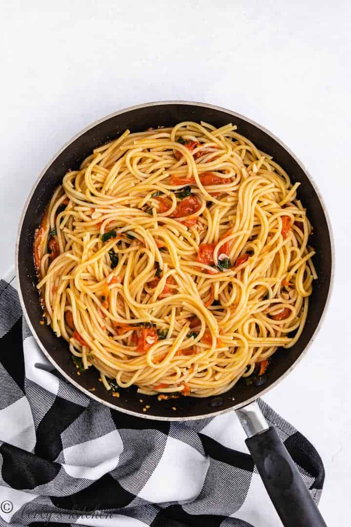 Simple Tomato Basil Pasta Recipe