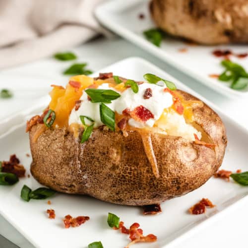 https://www.berlyskitchen.com/wp-content/uploads/2021/09/Crock-Pot-Baked-Potatoes-Featured-Image-500x500.jpg