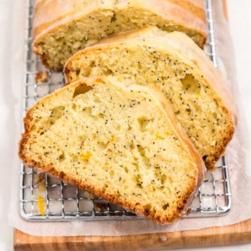 Lemon Poppy Seed Bread (with Glaze)