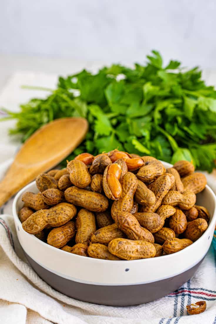 boiled-peanuts-the-daring-gourmet