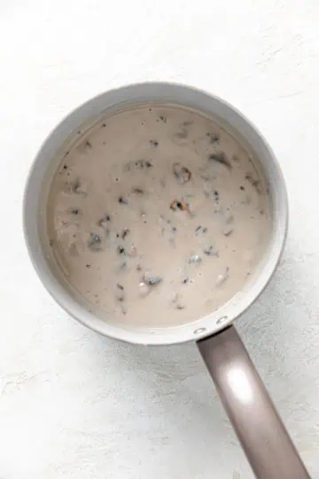 Alternative for cream of mushroom soup in a pan.