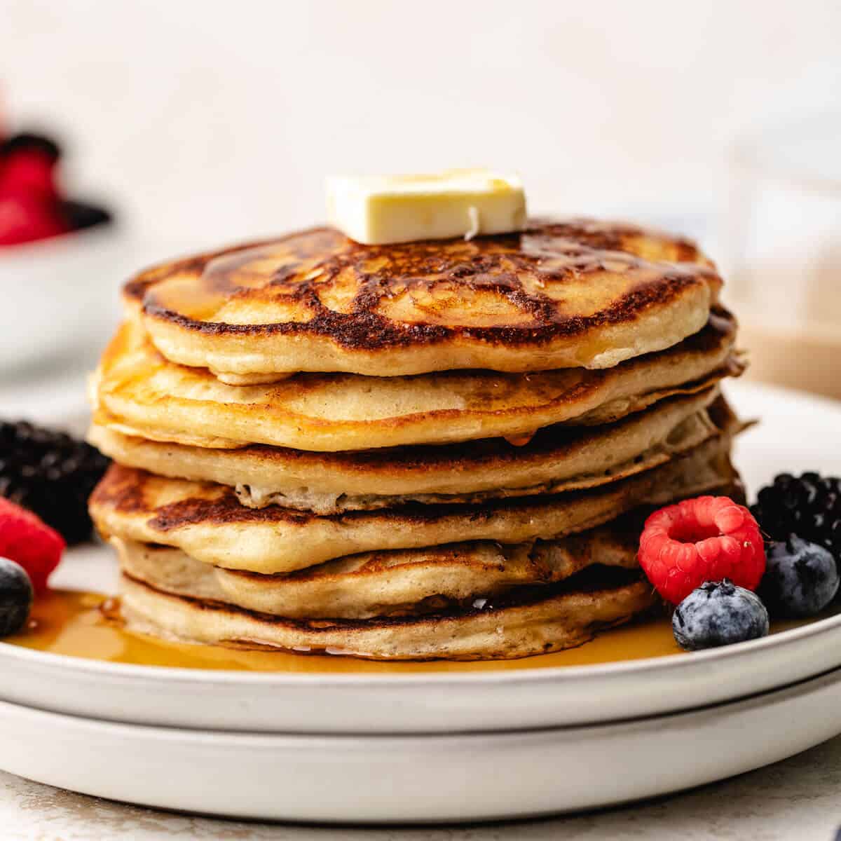 Best Buttermilk Pancakes Recipe with Crispy Edges