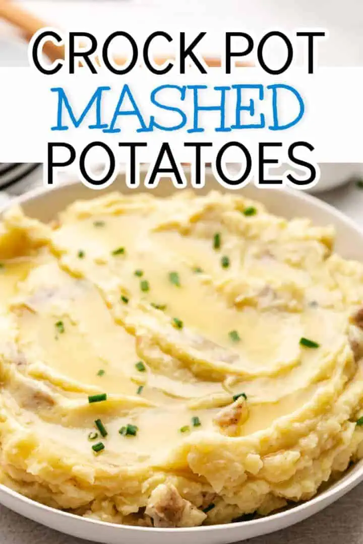 Close up view of mashed potatoes in a bowl.