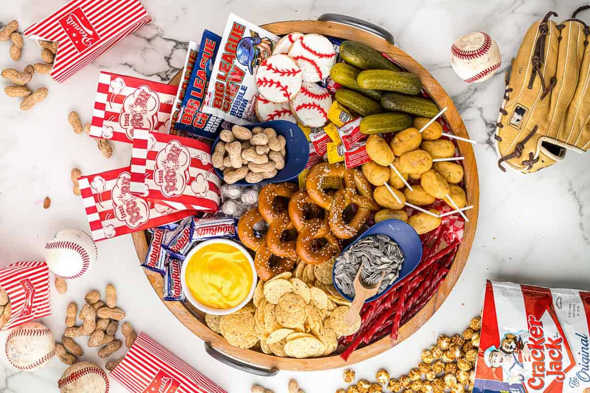 Baseball snack platter with popcorn.