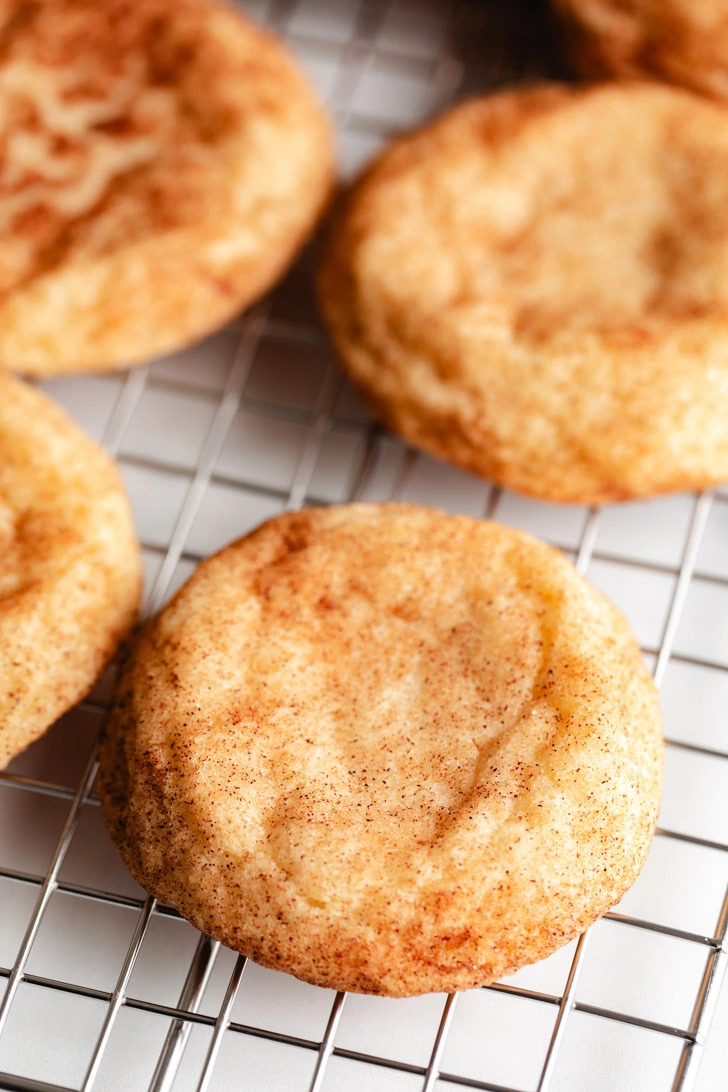 Snickerdoodle cookie recipe on a wire rack.